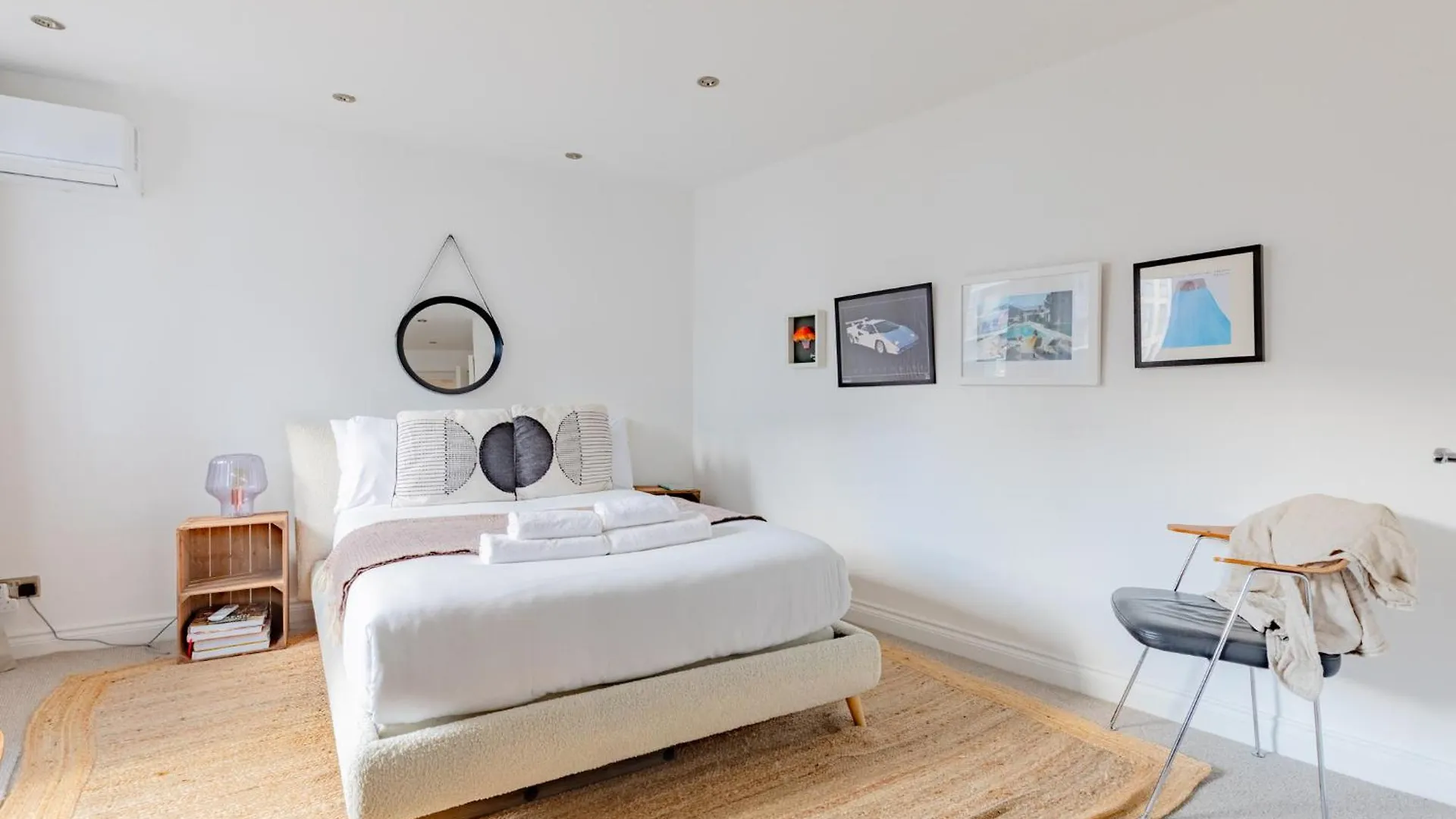 Contemporary 2Bd Flat With Balcony Shoreditch Londra