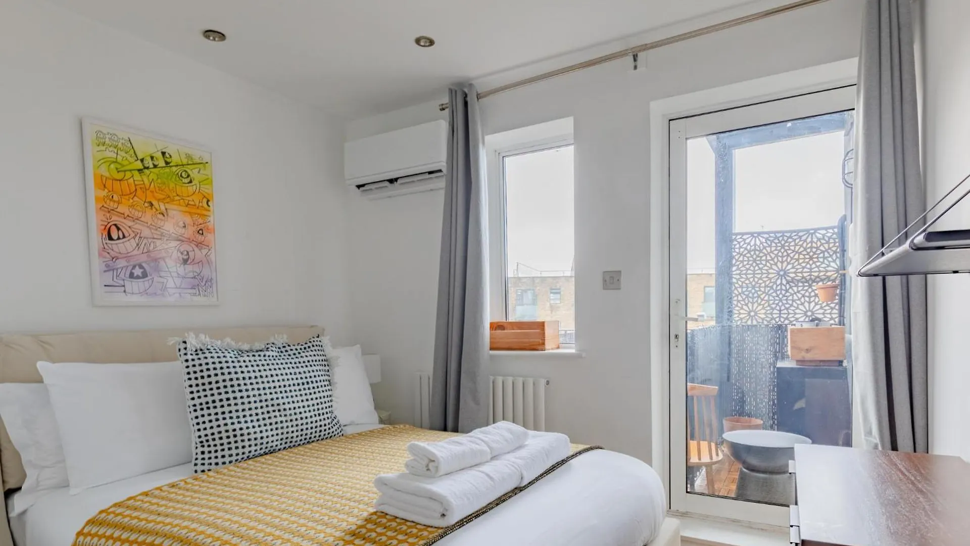 Contemporary 2Bd Flat With Balcony Shoreditch Londra 0*,  Birleşik Krallık